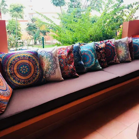 La Fragata Port 埃斯特波纳